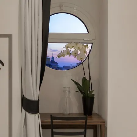 בית הארחה My Bed Montenapoleone