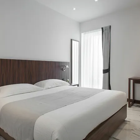 My Bed Montenapoleone 2*